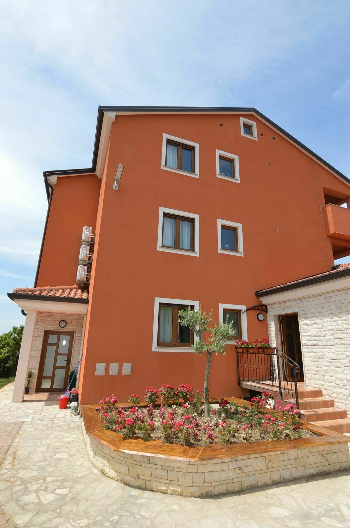 Hotel Natura Vilanija Buitenkant foto